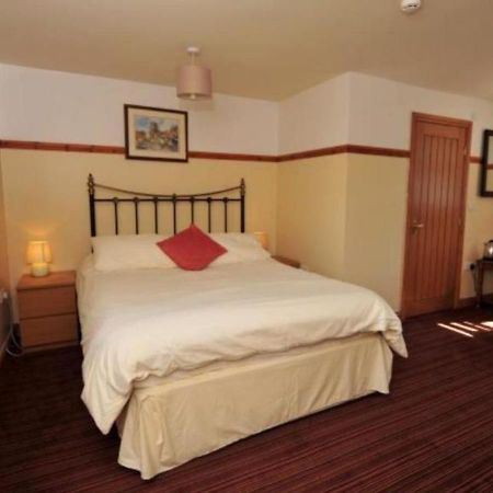 Chevin End Guest House Otley  Esterno foto