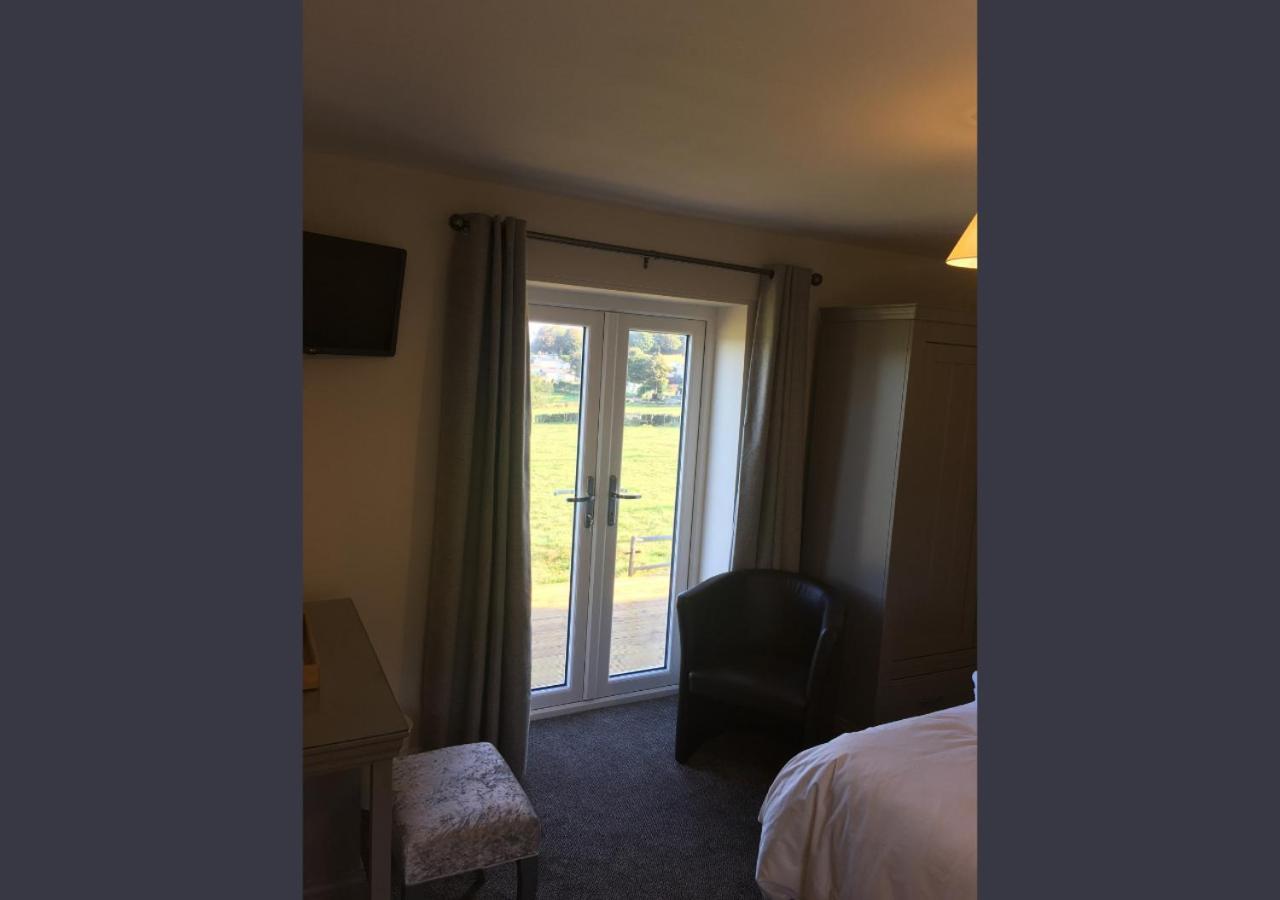 Chevin End Guest House Otley  Esterno foto