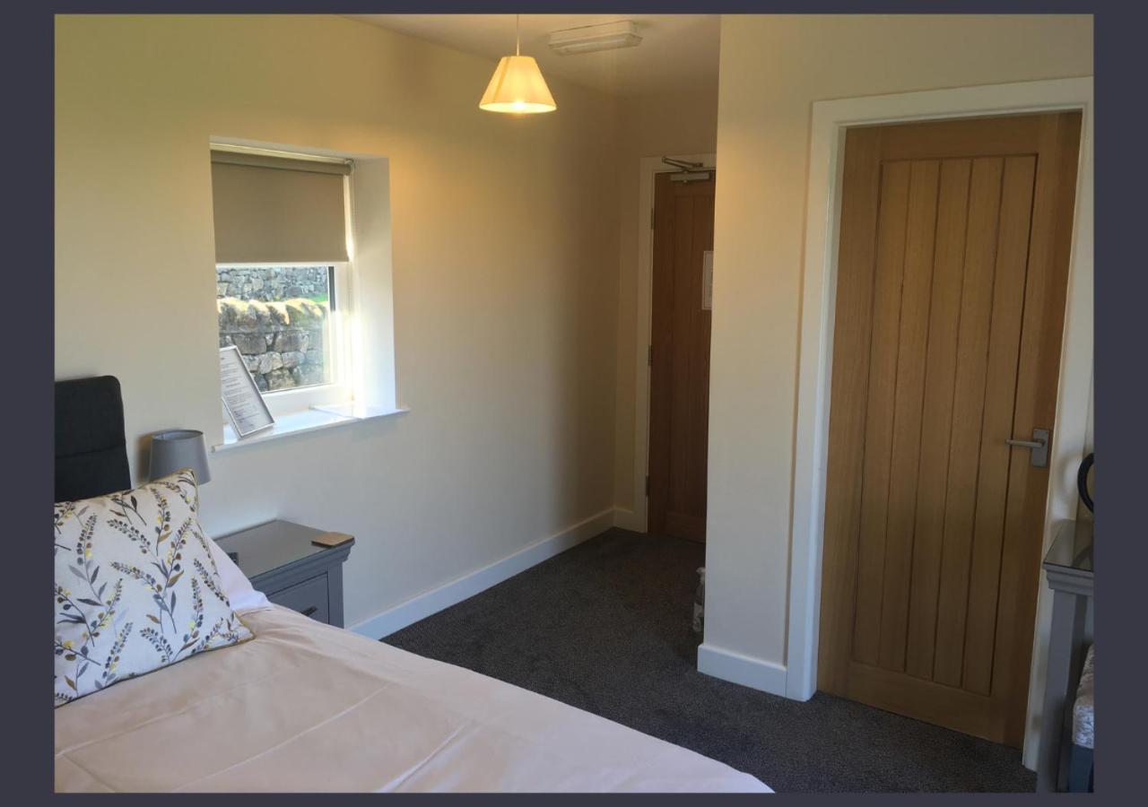 Chevin End Guest House Otley  Esterno foto